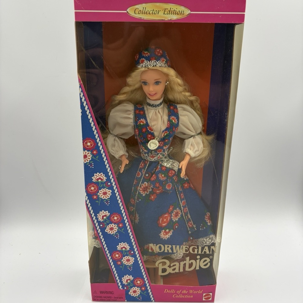 Norwegian Barbie Dolls of the World Collector Edition #14450 1995 NRFB